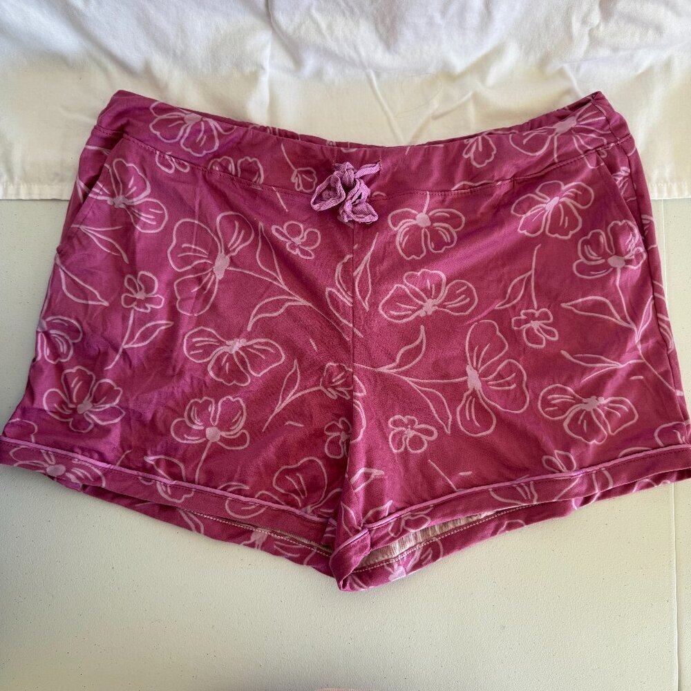 Hello Mello Lounge Shorts Floral Print Size L/XL Soft Pajama Bottoms NWT